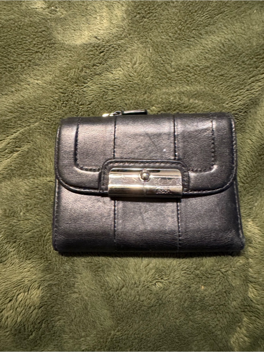 Coach Black Leather Trifold Wallet - Picture 4 of 4